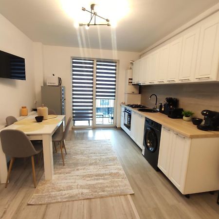 The Nest Apartment Floresti  Bagian luar foto